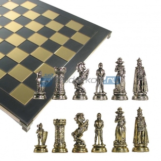 Шахматы с тематическими фигурами "Королева Шотландии"