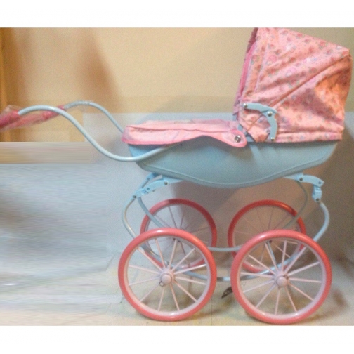 (УЦЕНКА) Винтажная коляска для кукол 