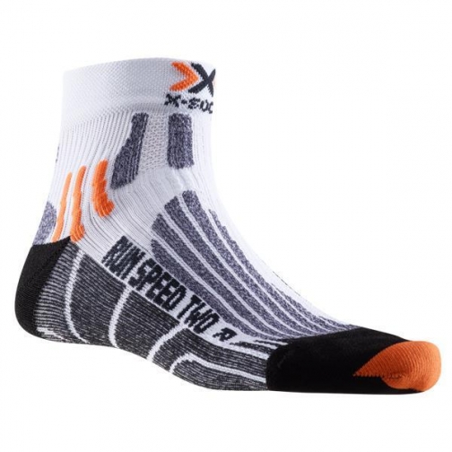 X-Bionic Носки X-Socks Run Speed Two, цвет бело-черный 5036685