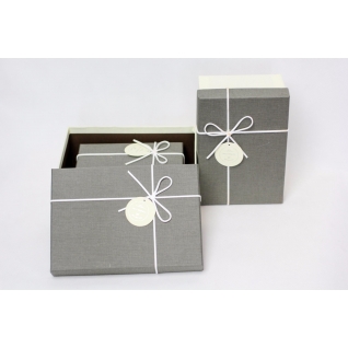 Набор подарочных коробок из картона "Best wishes" кремовый с серой крышкой