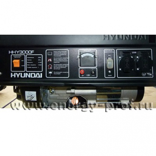 Электрогенератор Hyundai Бензиновый генератор HHY 3010 F 1243017 1