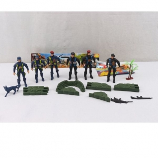 Набор из 6 солдатиков с аксессуарами Shenzhen Toys