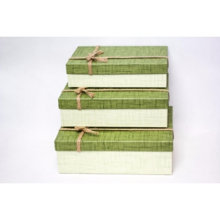 Набор подарочных коробок из картона (3шт) кремовый с зеленой крышкой